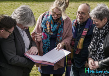 Overdracht grond voor Huizer-maatjes is een feit