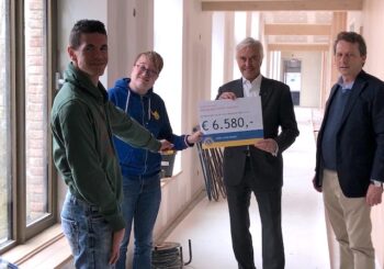 Lions Club Huizen steunt Huizer-maatjes met een gift van ruim € 6.500,-